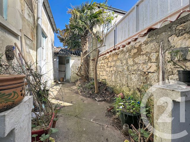 Maison &agrave; vendre - 2 pi&egrave;ces - 57,60 m2 - Rochefort - 17 - POITOU-CHARENTES