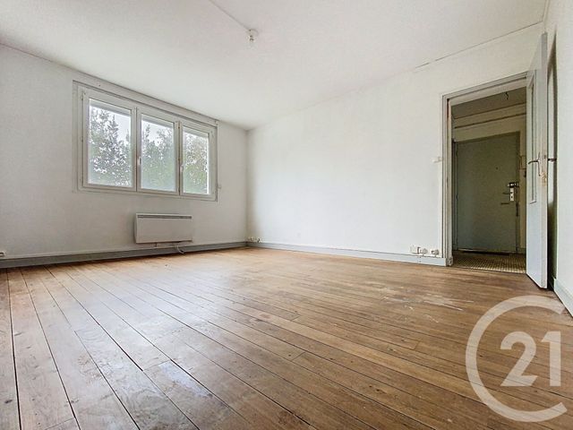 Appartement T4 &agrave; vendre - 4 pi&egrave;ces - 62,52 m2 - Rochefort - 17 - POITOU-CHARENTES