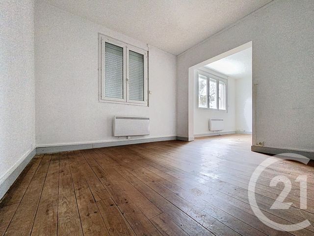 Appartement T4 &agrave; vendre - 4 pi&egrave;ces - 62,52 m2 - Rochefort - 17 - POITOU-CHARENTES