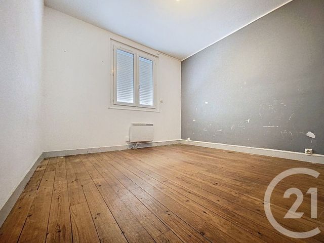 Appartement T4 &agrave; vendre - 4 pi&egrave;ces - 62,52 m2 - Rochefort - 17 - POITOU-CHARENTES