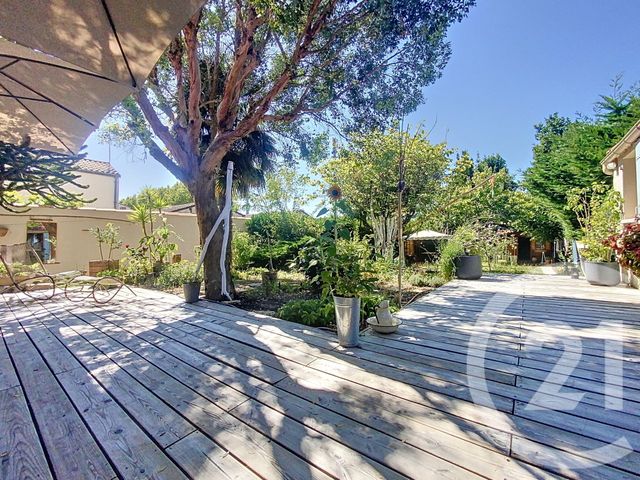 Maison &agrave; vendre - 5 pi&egrave;ces - 126 m2 - Rochefort - 17 - POITOU-CHARENTES