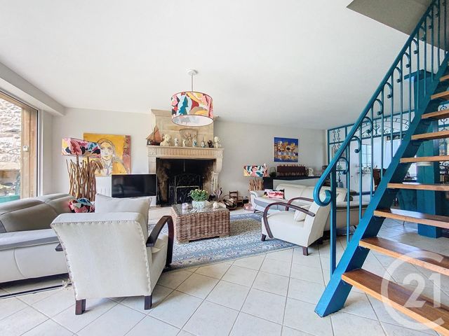 Maison &agrave; vendre - 7 pi&egrave;ces - 203,97 m2 - Rochefort - 17 - POITOU-CHARENTES