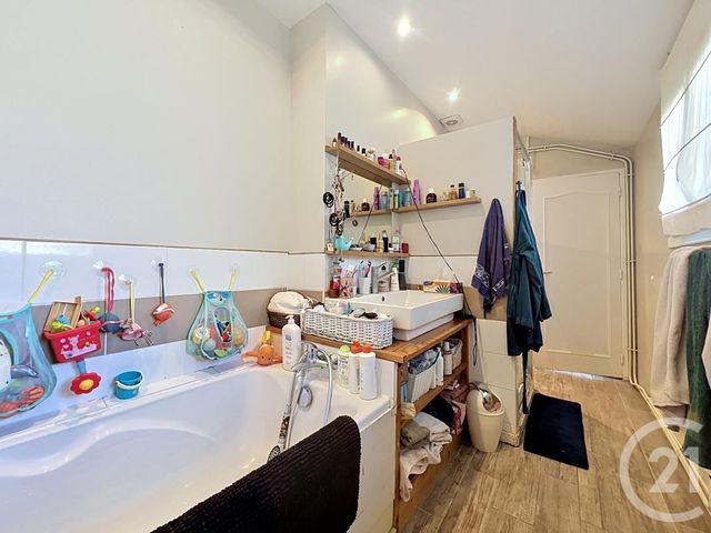 Maison &agrave; vendre - 4 pi&egrave;ces - 91,64 m2 - Rochefort - 17 - POITOU-CHARENTES