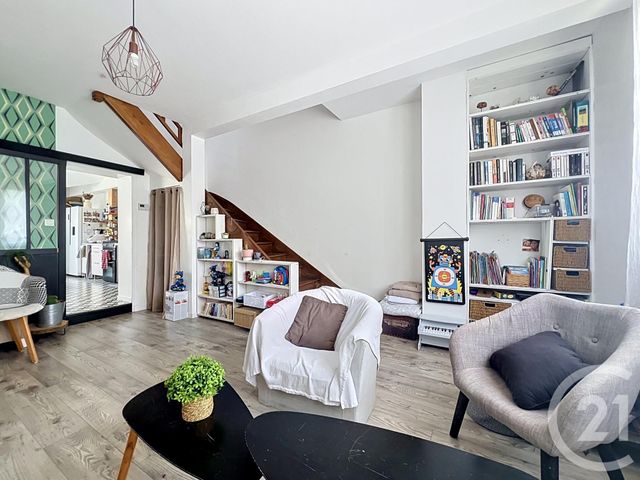 Maison &agrave; vendre - 4 pi&egrave;ces - 91,64 m2 - Rochefort - 17 - POITOU-CHARENTES