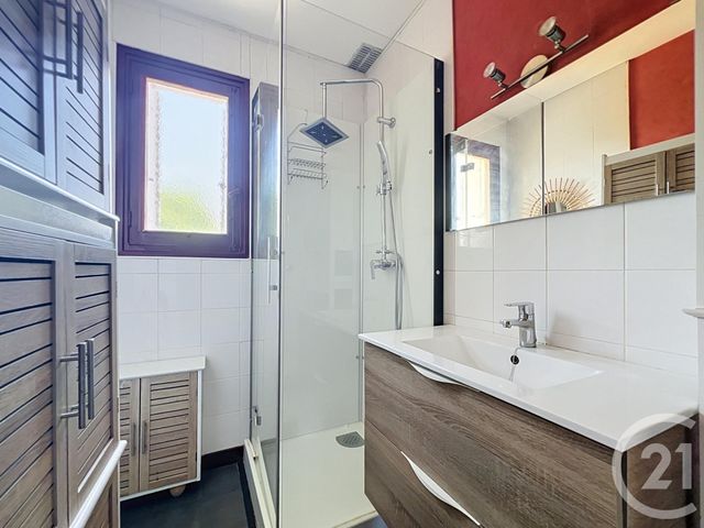 Maison &agrave; vendre - 6 pi&egrave;ces - 105,02 m2 - Rochefort - 17 - POITOU-CHARENTES