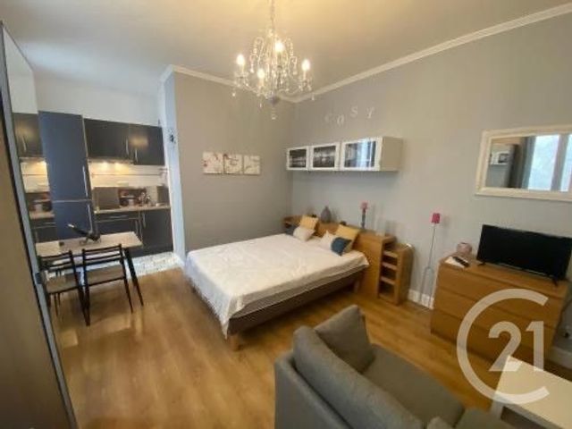 Appartement Studio &agrave; vendre - 2 pi&egrave;ces - 22 m2 - Rochefort - 17 - POITOU-CHARENTES
