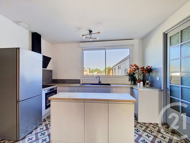 Appartement F3 &agrave; vendre - 3 pi&egrave;ces - 76 m2 - Rochefort - 17 - POITOU-CHARENTES