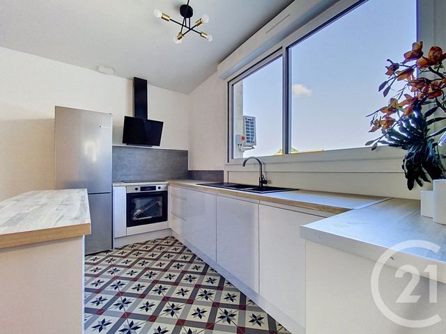 Appartement F3 &agrave; vendre - 3 pi&egrave;ces - 76 m2 - Rochefort - 17 - POITOU-CHARENTES