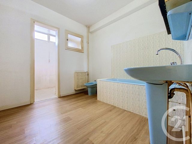 Appartement &agrave; vendre - 3 pi&egrave;ces - 86,72 m2 - Rochefort - 17 - POITOU-CHARENTES