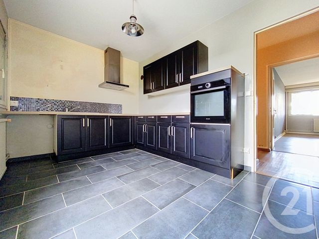 Appartement &agrave; vendre - 3 pi&egrave;ces - 86,72 m2 - Rochefort - 17 - POITOU-CHARENTES