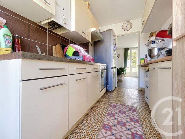 Appartement F4 &agrave; vendre - 4 pi&egrave;ces - 67,91 m2 - Rochefort - 17 - POITOU-CHARENTES