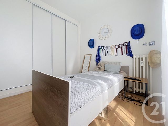 Appartement F4 &agrave; vendre - 4 pi&egrave;ces - 67,91 m2 - Rochefort - 17 - POITOU-CHARENTES