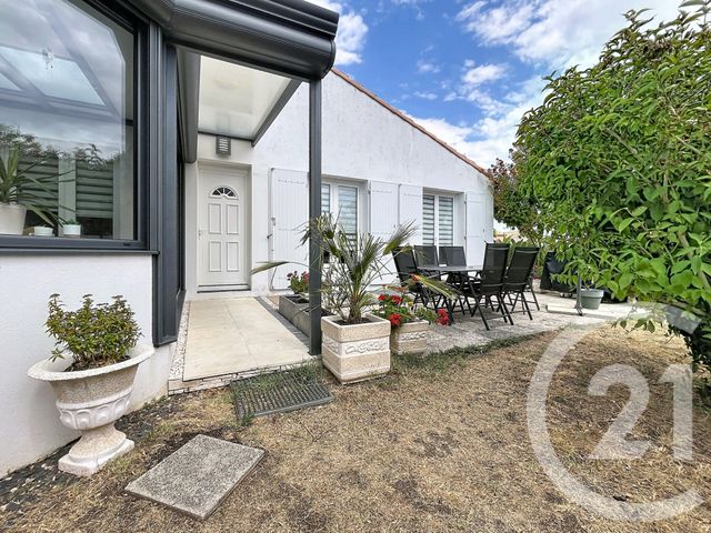 Maison &agrave; vendre - 5 pi&egrave;ces - 142 m2 - Tonnay Charente - 17 - POITOU-CHARENTES