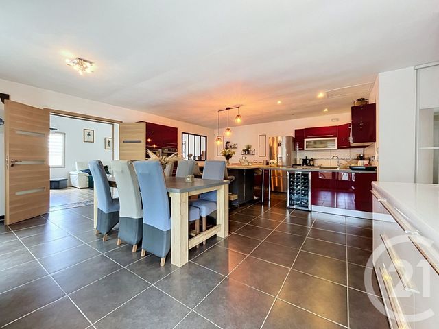 Maison &agrave; vendre - 5 pi&egrave;ces - 142 m2 - Tonnay Charente - 17 - POITOU-CHARENTES