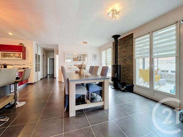 Maison &agrave; vendre - 5 pi&egrave;ces - 142 m2 - Tonnay Charente - 17 - POITOU-CHARENTES