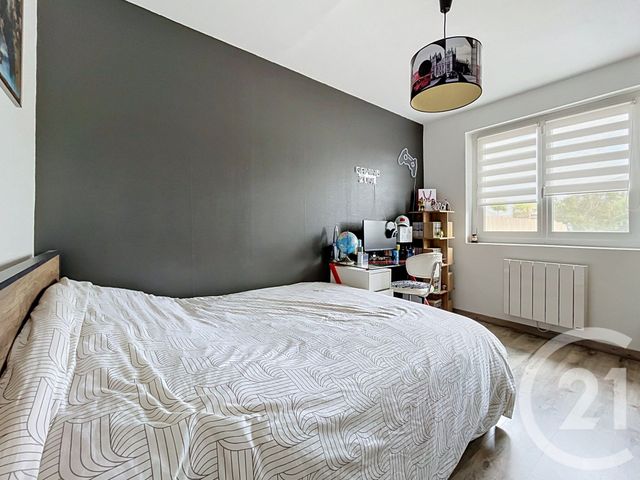 Maison &agrave; vendre - 5 pi&egrave;ces - 142 m2 - Tonnay Charente - 17 - POITOU-CHARENTES