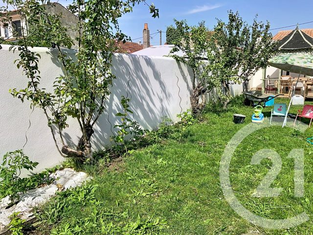 Maison &agrave; vendre - 5 pi&egrave;ces - 97 m2 - Rochefort - 17 - POITOU-CHARENTES