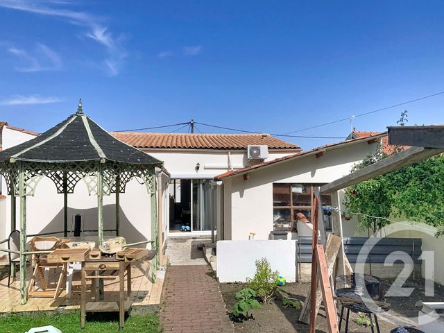 Maison &agrave; vendre - 5 pi&egrave;ces - 97 m2 - Rochefort - 17 - POITOU-CHARENTES