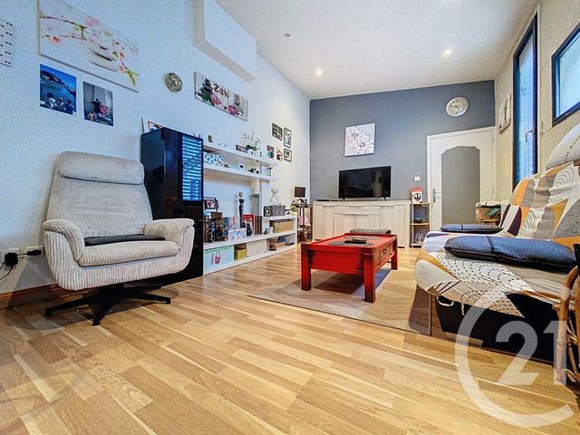 Appartement F2 &agrave; vendre - 2 pi&egrave;ces - 54,80 m2 - Rochefort - 17 - POITOU-CHARENTES