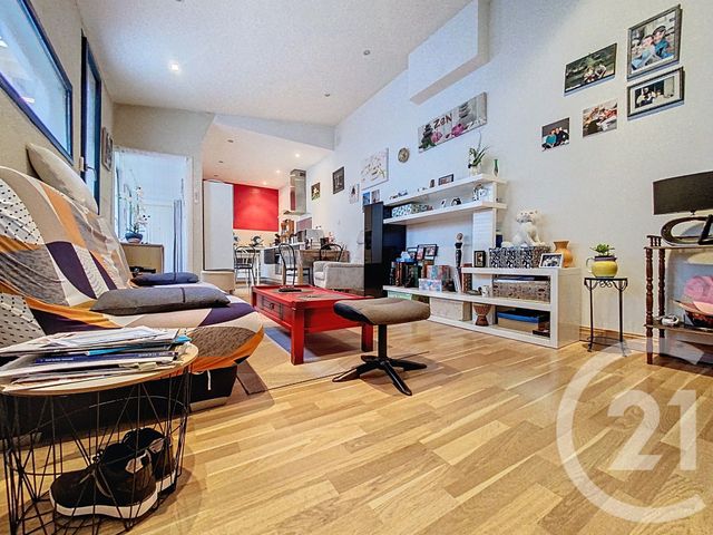 Appartement F2 &agrave; vendre - 2 pi&egrave;ces - 54,80 m2 - Rochefort - 17 - POITOU-CHARENTES