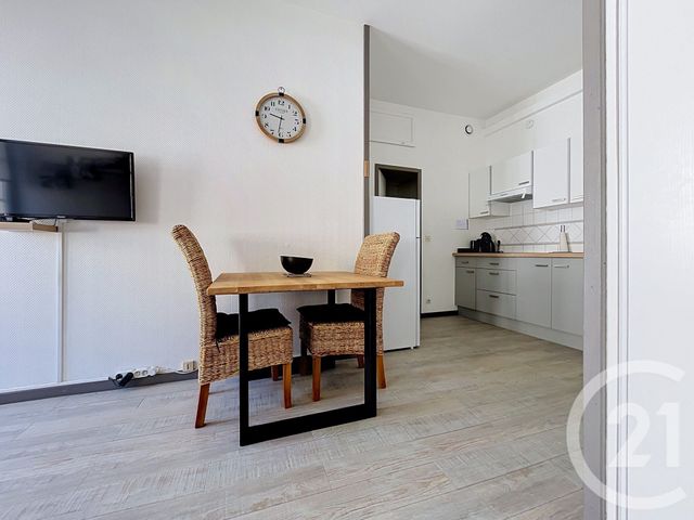 Appartement &agrave; vendre - 2 pi&egrave;ces - 37,30 m2 - Rochefort - 17 - POITOU-CHARENTES