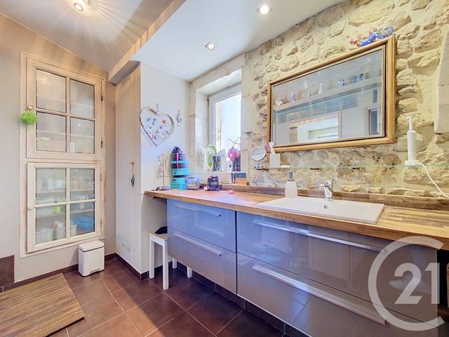 Maison &agrave; vendre - 7 pi&egrave;ces - 217 m2 - Vergeroux - 17 - POITOU-CHARENTES