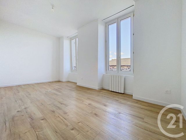 Appartement F3 &agrave; vendre - 3 pi&egrave;ces - 63,10 m2 - Rochefort - 17 - POITOU-CHARENTES
