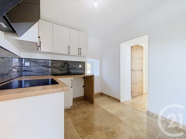 Appartement F3 &agrave; vendre - 3 pi&egrave;ces - 63,10 m2 - Rochefort - 17 - POITOU-CHARENTES