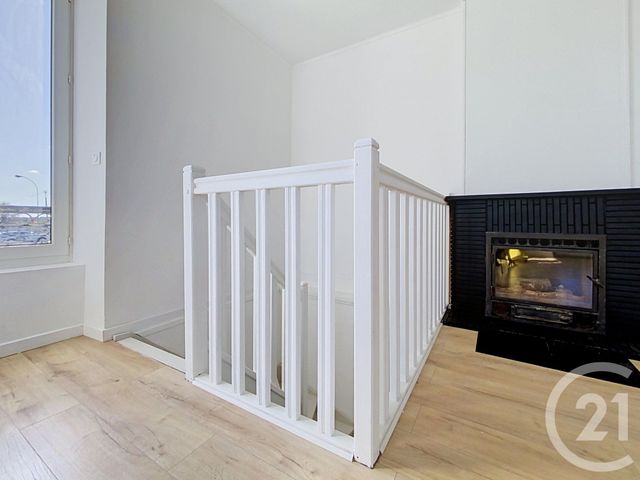 Appartement F3 &agrave; vendre - 3 pi&egrave;ces - 63,10 m2 - Rochefort - 17 - POITOU-CHARENTES