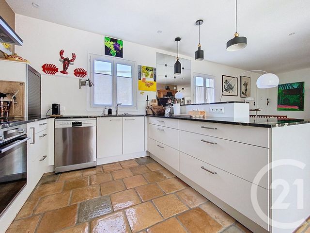 Maison &agrave; vendre - 5 pi&egrave;ces - 160 m2 - Tonnay Charente - 17 - POITOU-CHARENTES