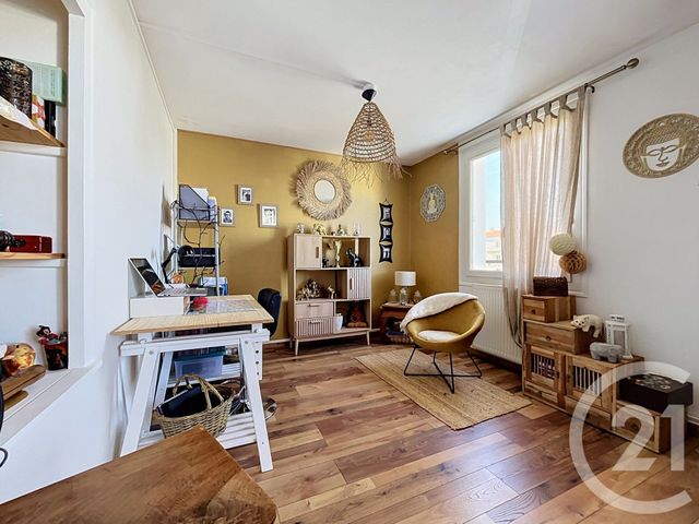 Appartement F3 &agrave; vendre - 4 pi&egrave;ces - 74 m2 - Rochefort - 17 - POITOU-CHARENTES