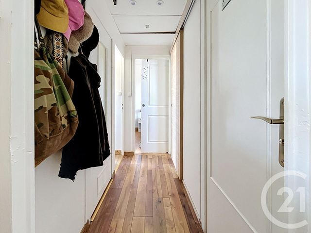Appartement F3 &agrave; vendre - 4 pi&egrave;ces - 74 m2 - Rochefort - 17 - POITOU-CHARENTES