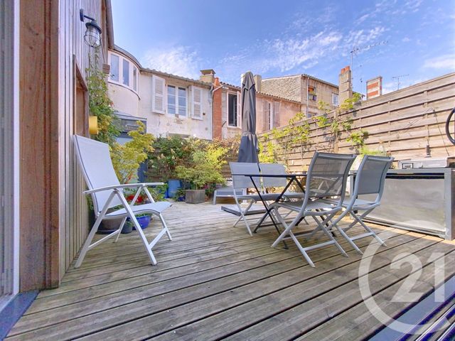 Appartement F5 &agrave; vendre - 5 pi&egrave;ces - 131,31 m2 - Rochefort - 17 - POITOU-CHARENTES