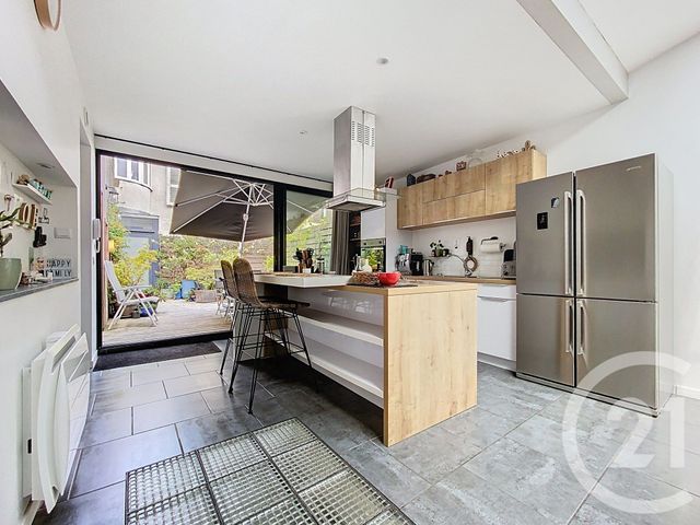 Appartement F5 &agrave; vendre - 5 pi&egrave;ces - 131,31 m2 - Rochefort - 17 - POITOU-CHARENTES