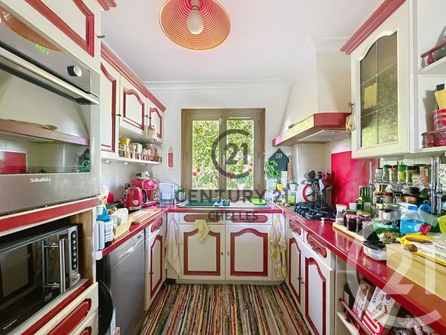 Maison &agrave; vendre - 5 pi&egrave;ces - 121 m2 - Chelles - 77 - ILE-DE-FRANCE