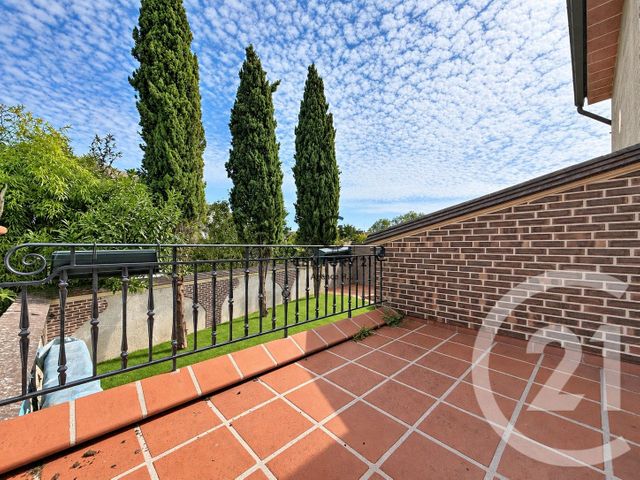 Maison &agrave; vendre - 9 pi&egrave;ces - 200 m2 - Chelles - 77 - ILE-DE-FRANCE