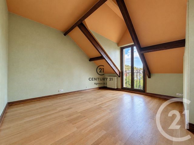 Maison &agrave; vendre - 9 pi&egrave;ces - 200 m2 - Chelles - 77 - ILE-DE-FRANCE