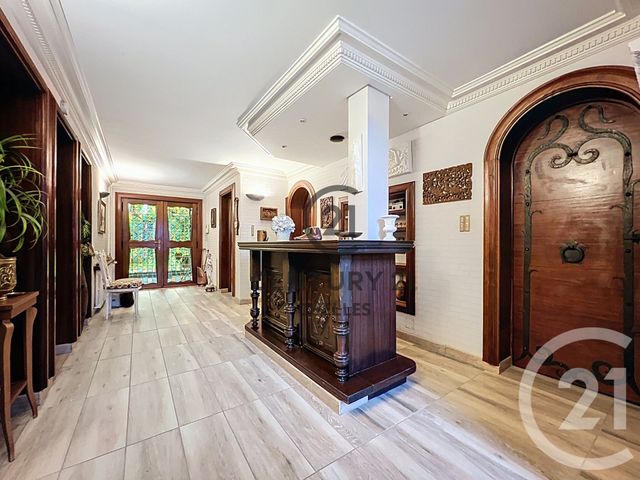 Maison &agrave; vendre - 8 pi&egrave;ces - 205,95 m2 - Chelles - 77 - ILE-DE-FRANCE