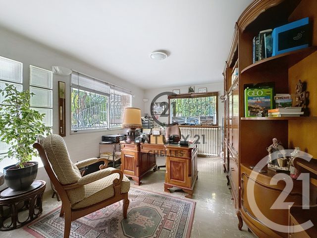 Maison &agrave; vendre - 8 pi&egrave;ces - 205,95 m2 - Chelles - 77 - ILE-DE-FRANCE