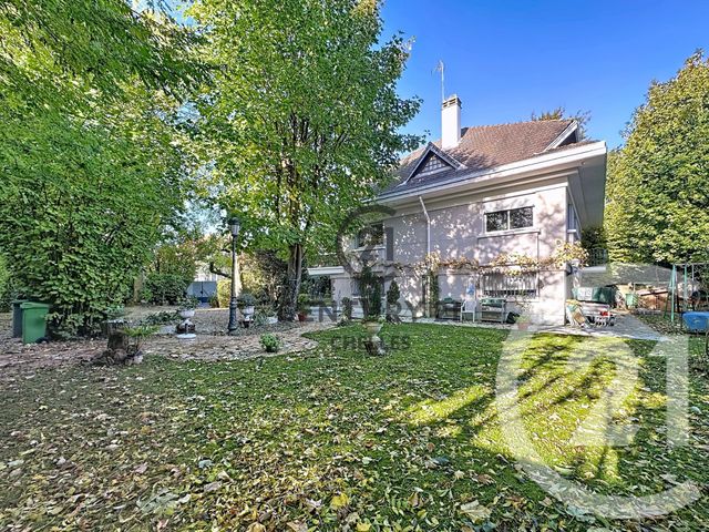 Maison &agrave; vendre - 8 pi&egrave;ces - 205,95 m2 - Chelles - 77 - ILE-DE-FRANCE