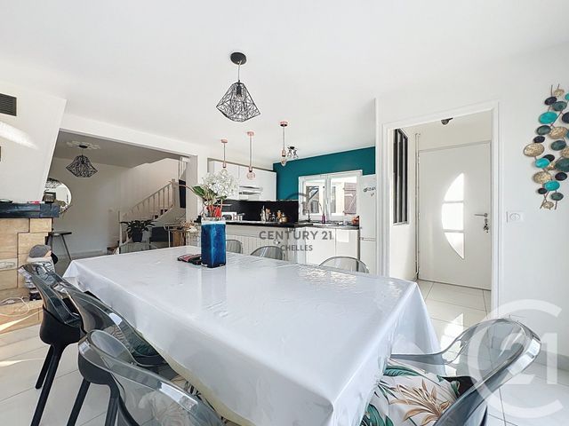 Maison &agrave; vendre - 5 pi&egrave;ces - 93,09 m2 - Chelles - 77 - ILE-DE-FRANCE