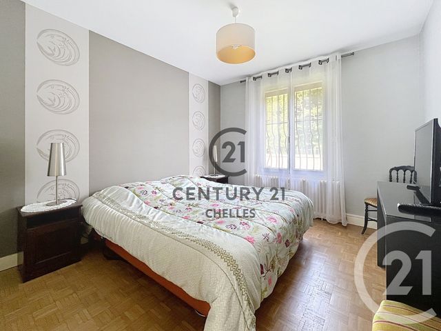 Maison &agrave; vendre - 8 pi&egrave;ces - 138 m2 - Chelles - 77 - ILE-DE-FRANCE