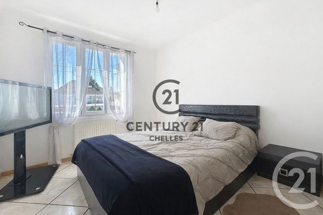 Maison &agrave; vendre - 7 pi&egrave;ces - 137,77 m2 - Chelles - 77 - ILE-DE-FRANCE