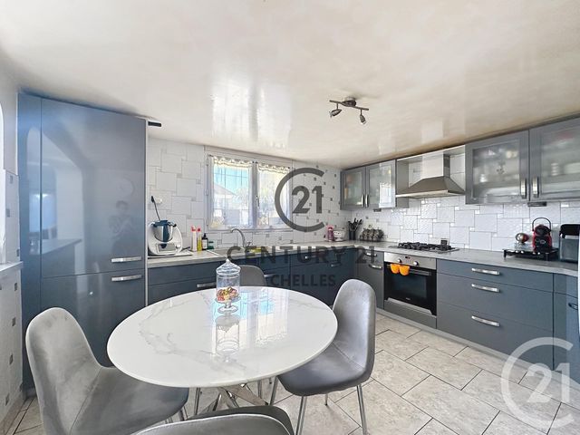 Maison &agrave; vendre - 7 pi&egrave;ces - 137,77 m2 - Chelles - 77 - ILE-DE-FRANCE