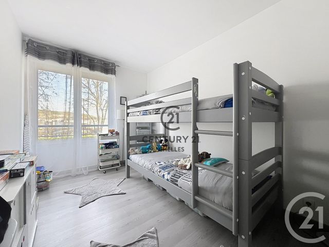 Appartement F3 &agrave; vendre - 3 pi&egrave;ces - 65,05 m2 - Chelles - 77 - ILE-DE-FRANCE