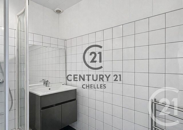 Maison &agrave; vendre - 8 pi&egrave;ces - 174,08 m2 - Chelles - 77 - ILE-DE-FRANCE