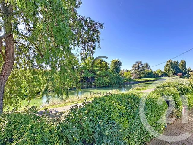 Maison &agrave; vendre - 9 pi&egrave;ces - 175 m2 - Chelles - 77 - ILE-DE-FRANCE