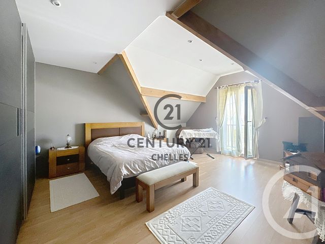 Maison &agrave; vendre - 7 pi&egrave;ces - 148 m2 - Chelles - 77 - ILE-DE-FRANCE