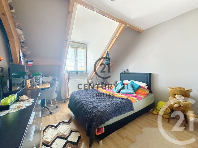 Maison &agrave; vendre - 7 pi&egrave;ces - 148 m2 - Chelles - 77 - ILE-DE-FRANCE
