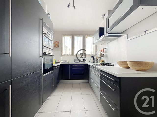 Maison &agrave; vendre - 8 pi&egrave;ces - 147,17 m2 - Neuilly Sur Marne - 93 - ILE-DE-FRANCE